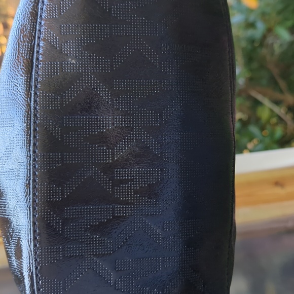 Micheal Kors Handbag guc - Picture 3 of 8